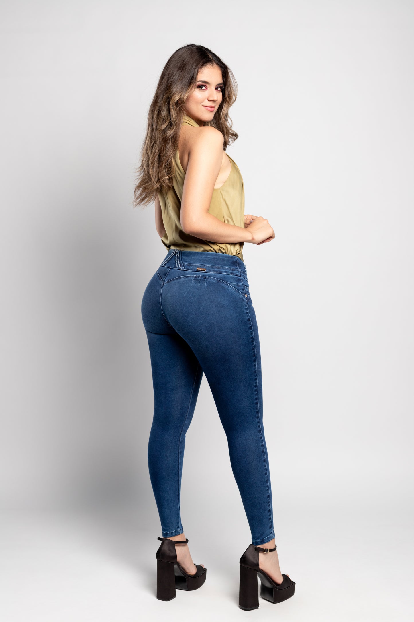 Skinny Jeans Tiro Alto