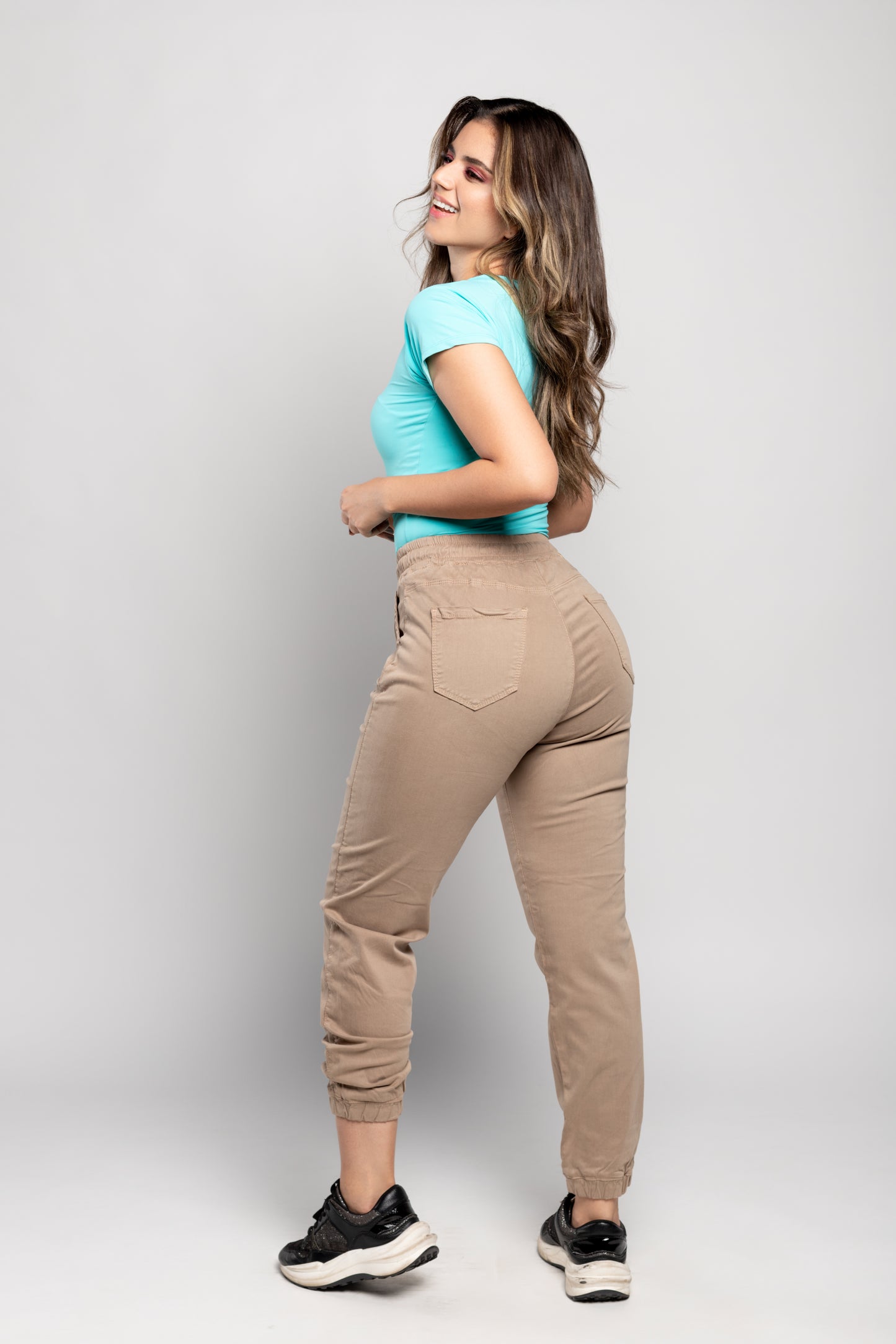 Pantalón Jogger Café