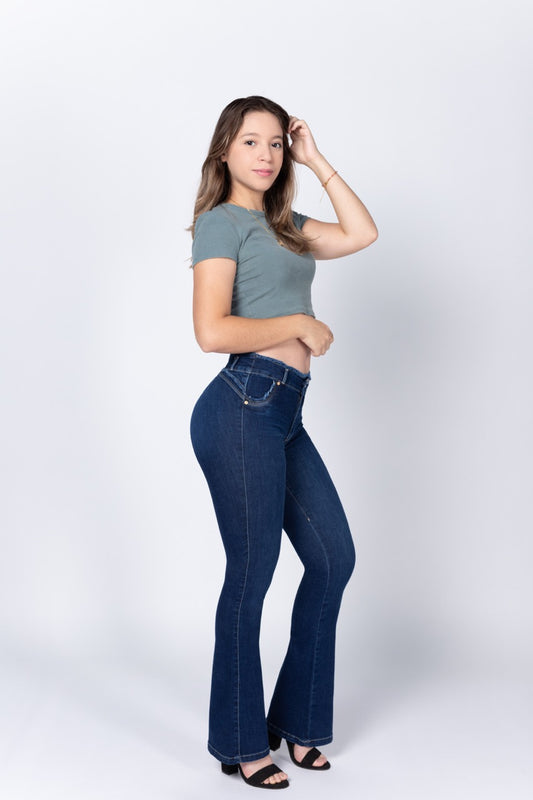 Pantalón acampanado